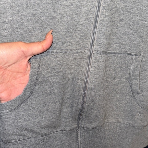 Danskin- Women’s Gray Zip-Up Jacket Size Medium - Picture 8 of 13